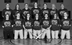 Womens softball looks to playoffs