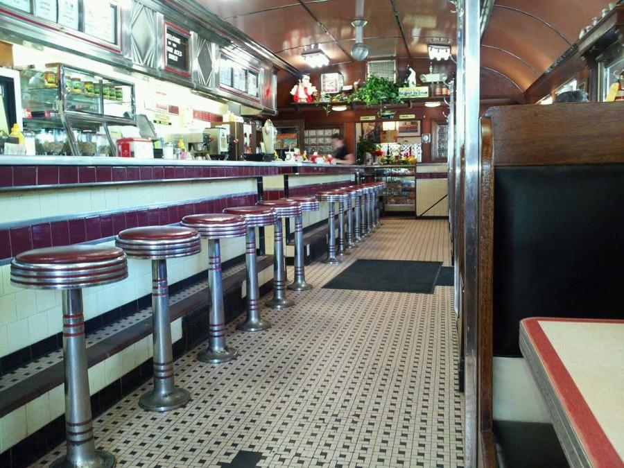 Vize-Willey presents "Bonnie's Diner" 