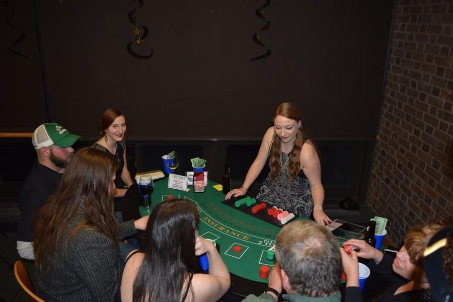 Casino Night shuffles the deck for United Way