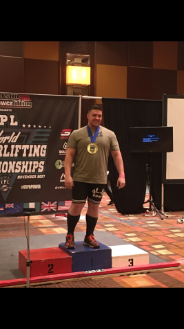 Maclay breaks world lifting record at Vegas championship