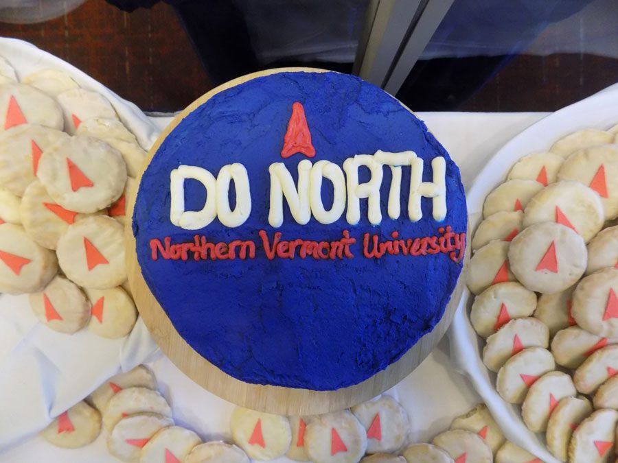 "Do North" cake