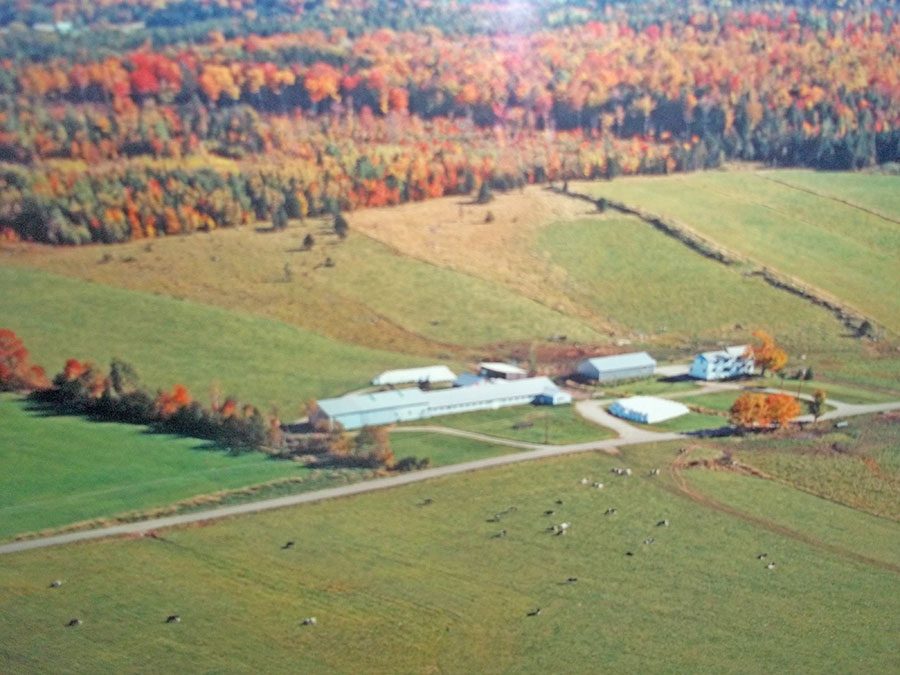 The Leslie and Donna Hammond farm from the air 