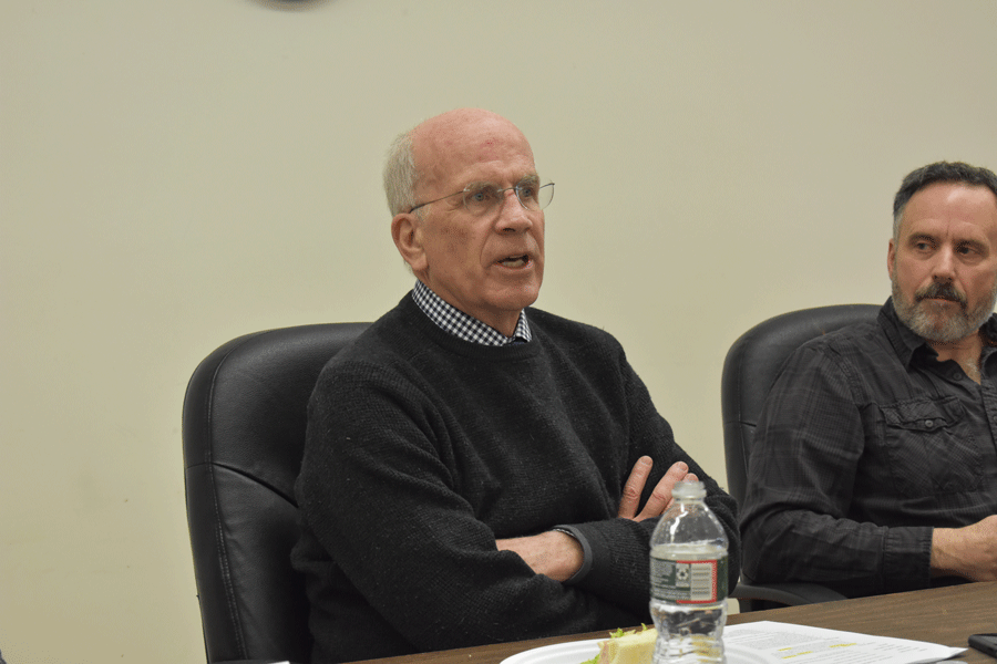 Congressman Peter Welch contributes to the discussion.